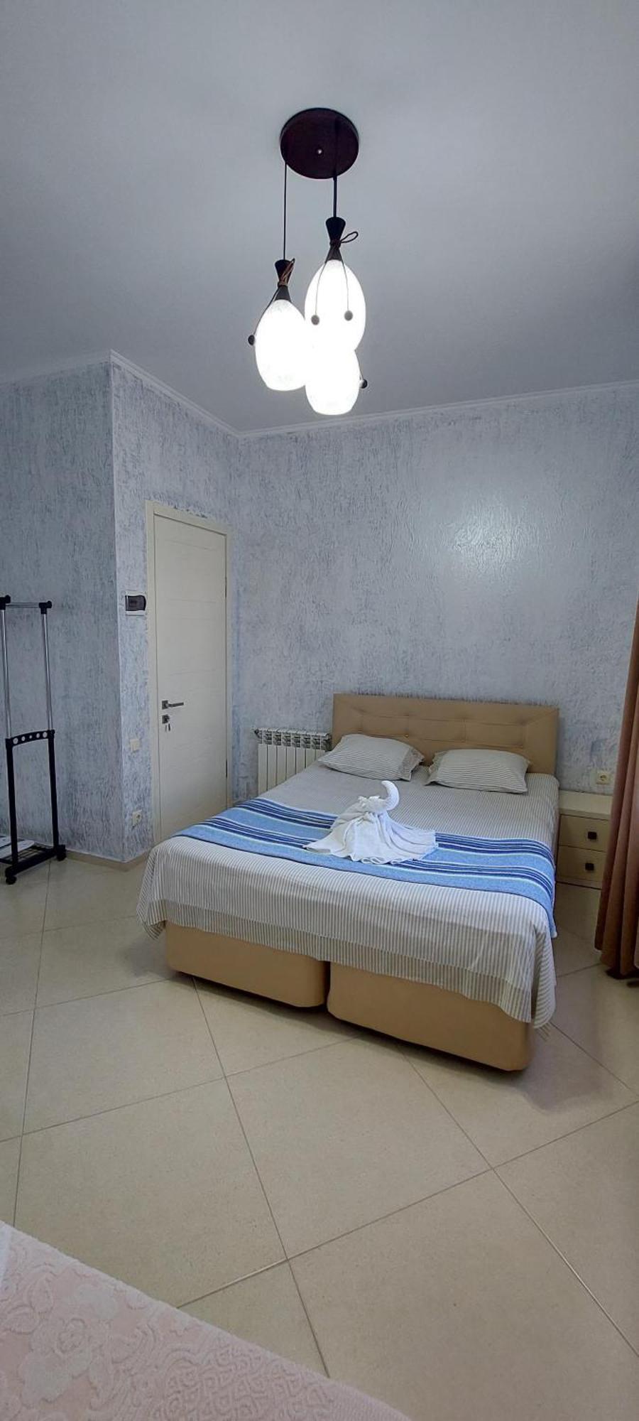Hotel Ergo Batumi Exteriör bild